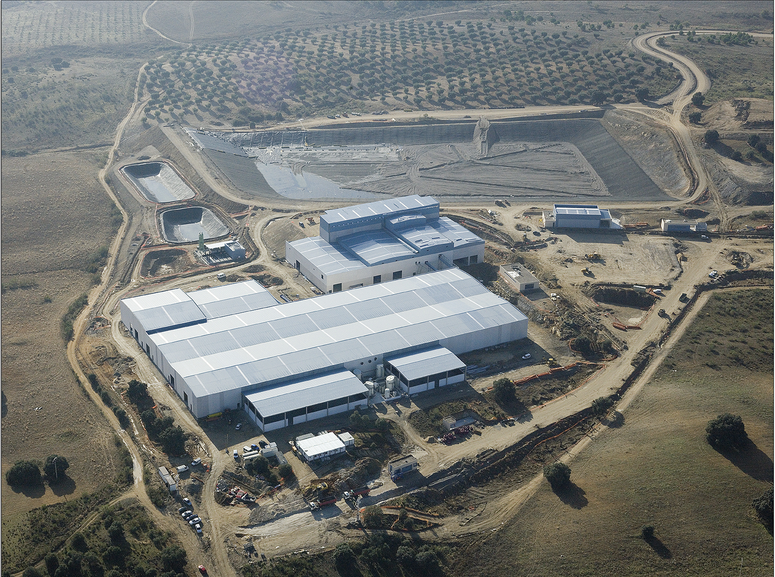 Paneles Aislantes para fachadas exteriores: ¿Qué debes considerar antes de adquirir uno?